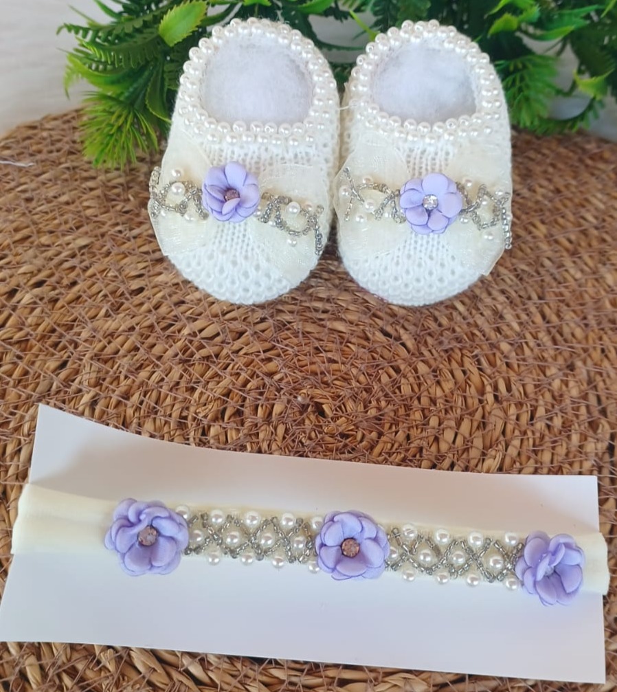 Sapatinho de Tricot com Tiara