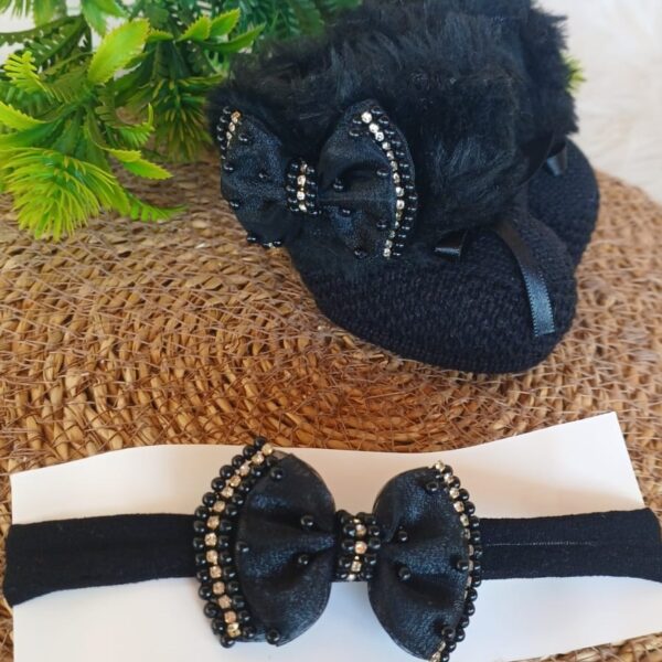 Sapatinho de Tricot com Tiara