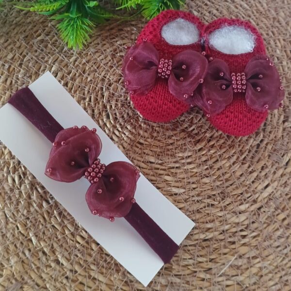 Sapatinho de Tricot com Tiara