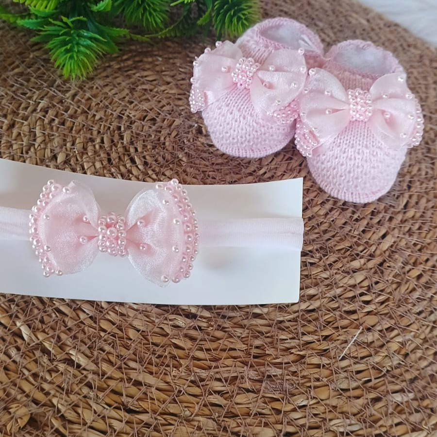 Sapatinho de Tricot com Tiara